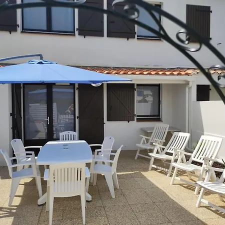Charmante Maison Proche Quartier Calme *
