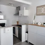 Charmante Maison Proche Quartier Calme * サンティレール・ド・リエ