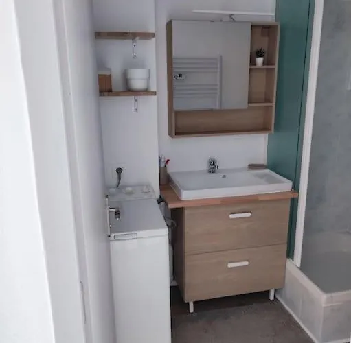 Casa vacanze Belle Maison Quartier Calme Proche